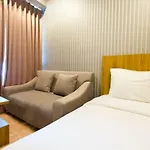 Best Furnished Studio Grand Kamala Lagoon Apartment By Travelio